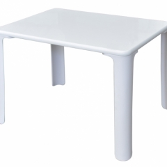 SQUARE TABLE